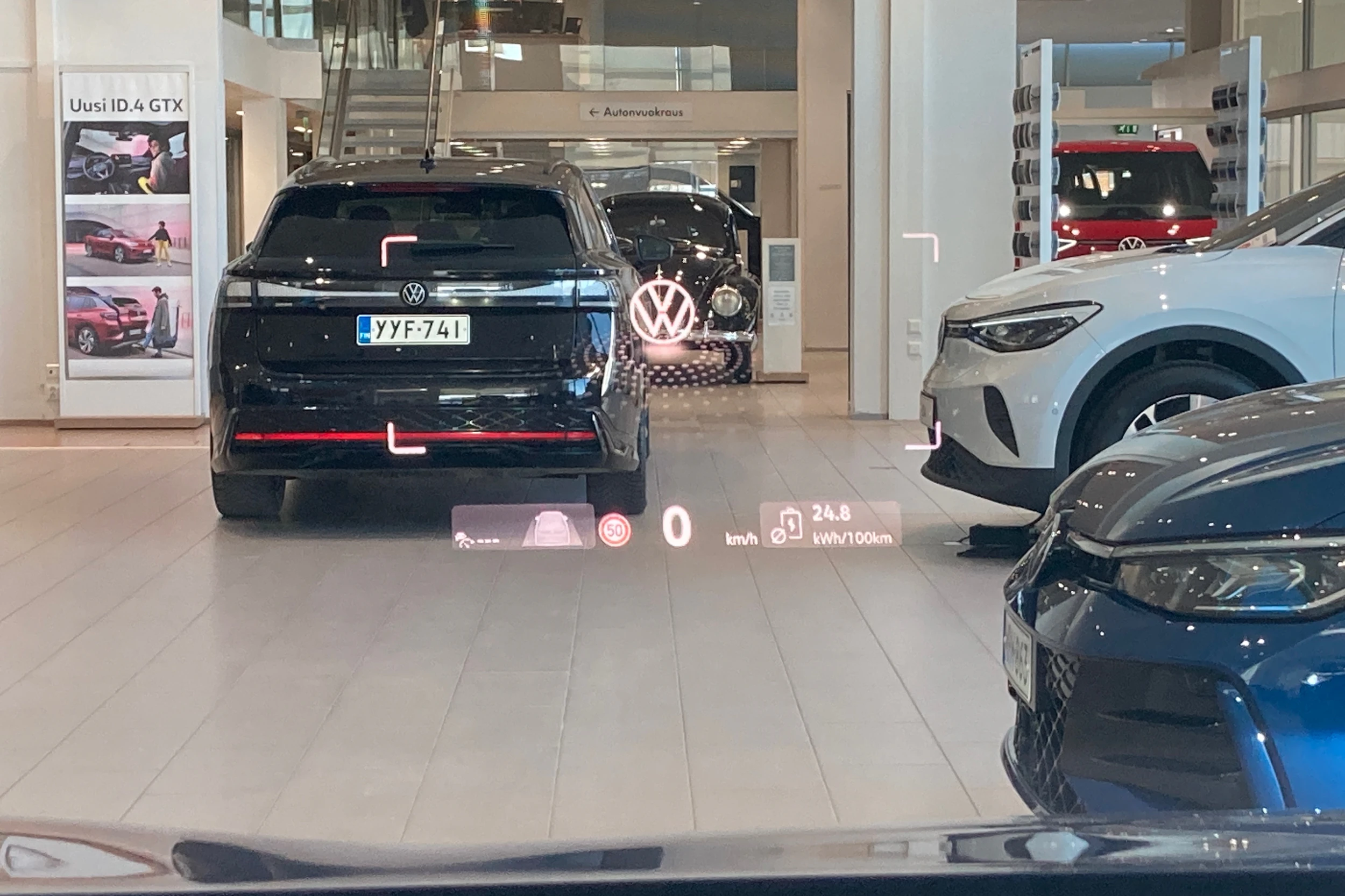 sininen Volkswagen ID.4 2025 kuva 14.