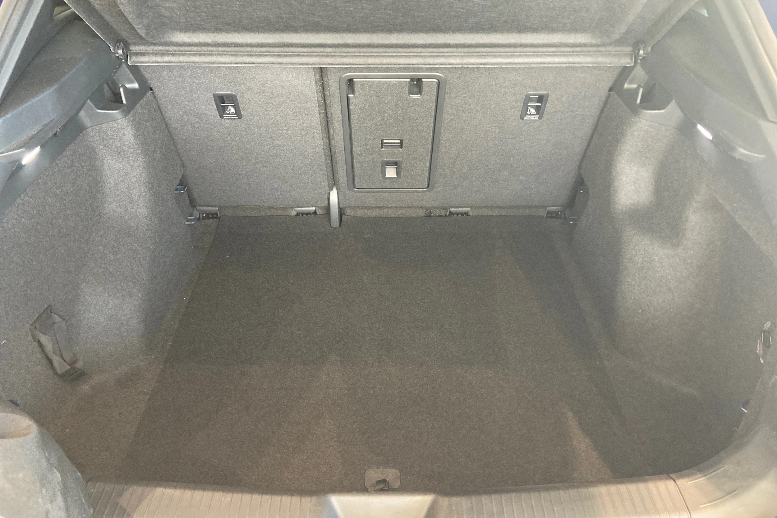 sininen Volkswagen ID.4 2025 kuva 20.