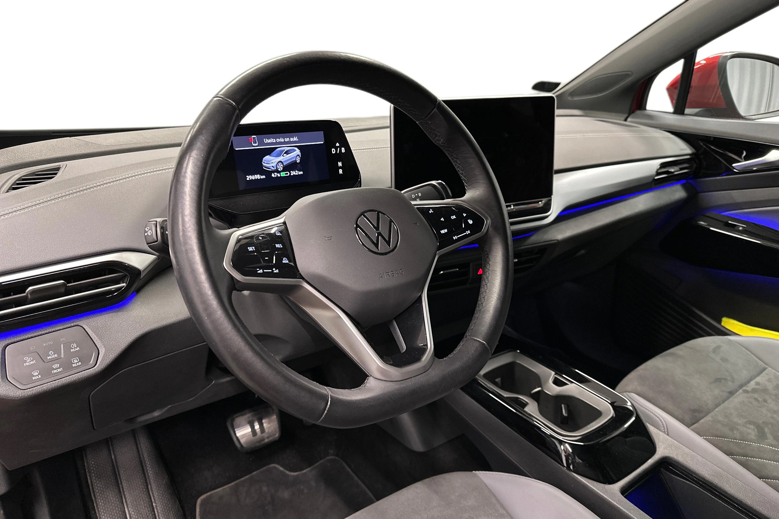 punainen Volkswagen ID.4 2025 kuva 6.