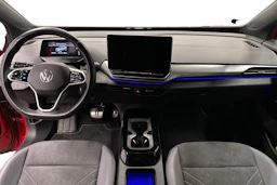 punainen Volkswagen ID.4 2025 kuva 7.