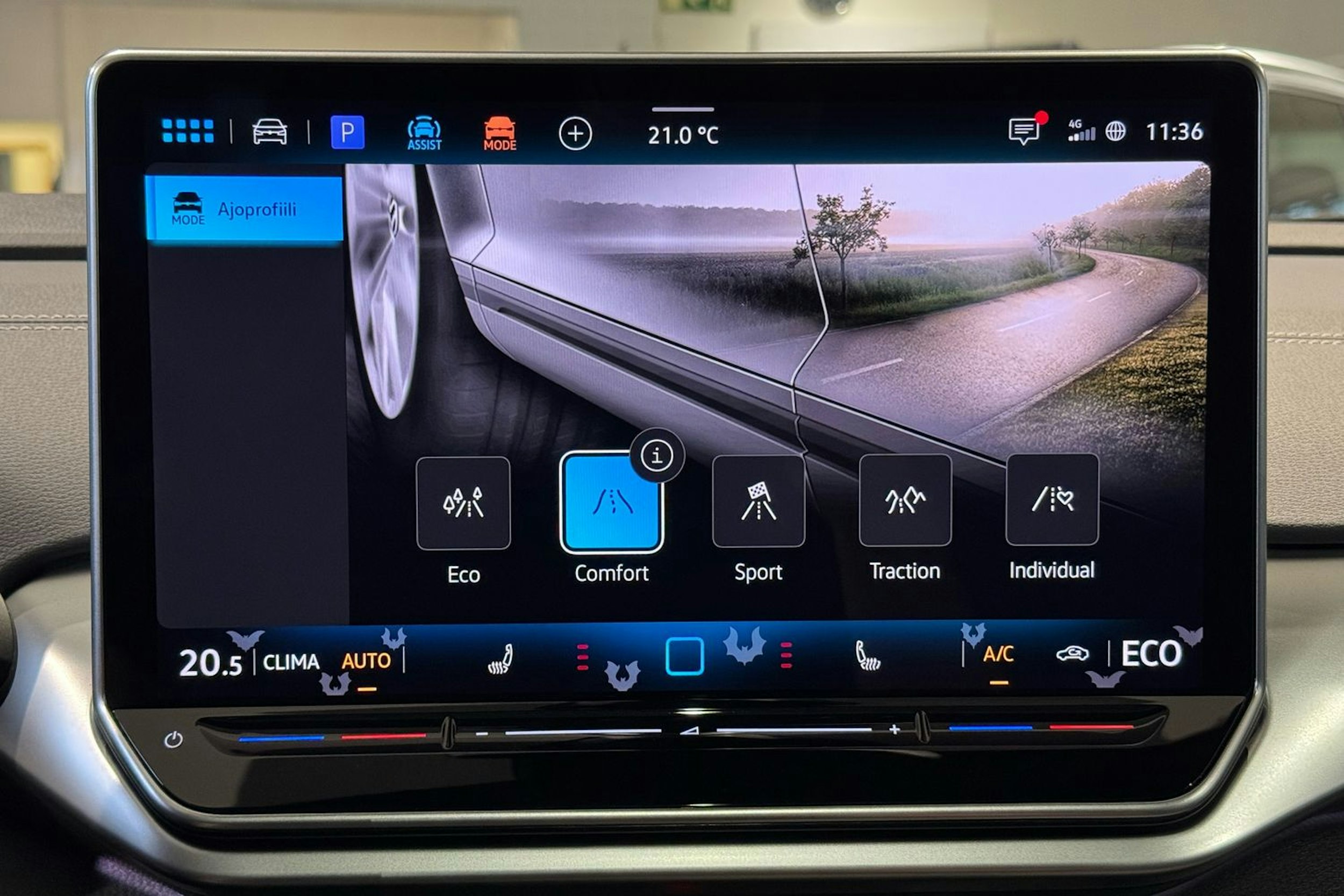 met. sininen Volkswagen ID.4 2025 kuva 30.