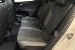 valkoinen Volkswagen ID.4 2025 kuva 8.