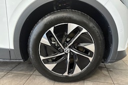 valkoinen Volkswagen ID.4 2025 kuva 9.