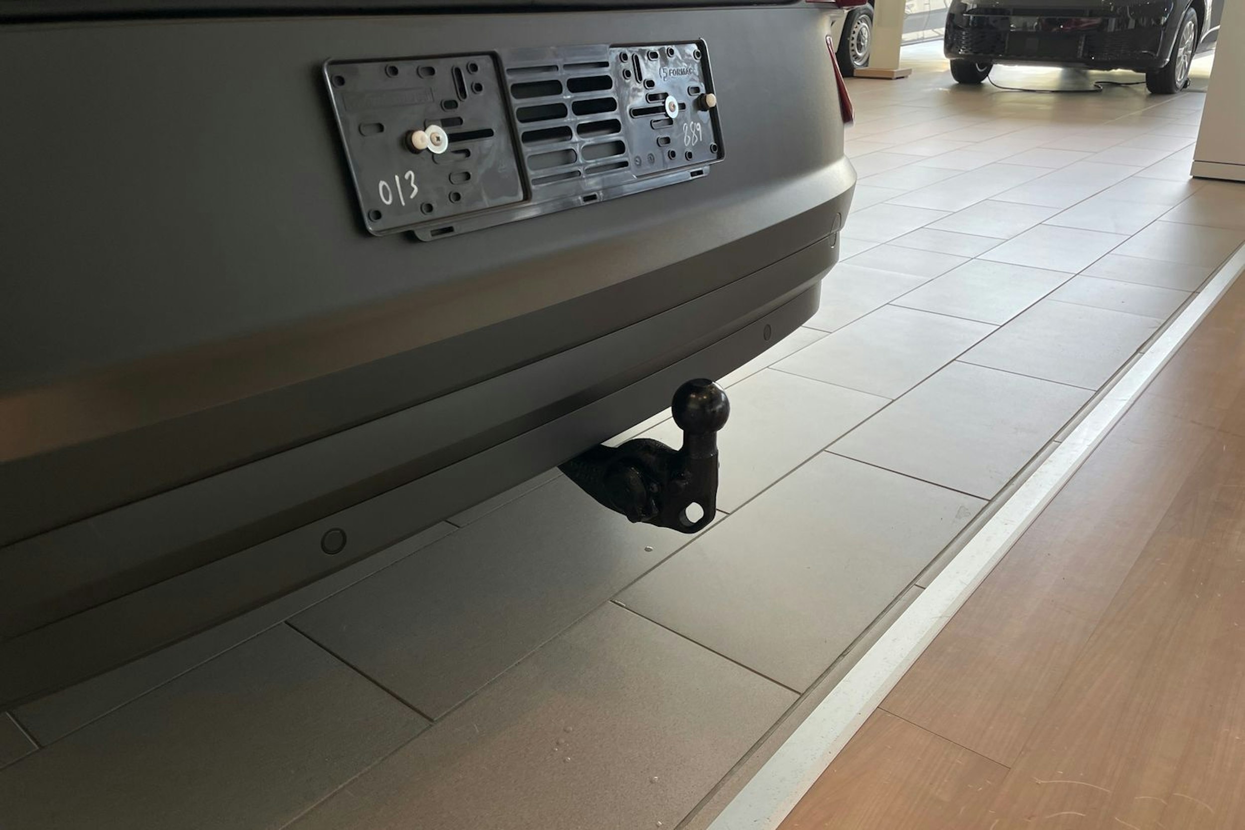 punainen Volkswagen ID.4 2025 kuva 12.