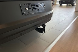 punainen Volkswagen ID.4 2025 kuva 12.