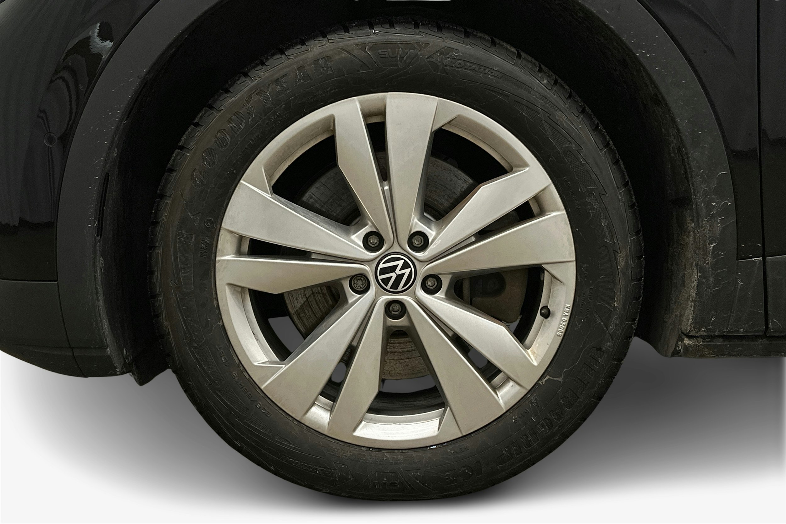 musta Volkswagen ID.4 2025 kuva 11.