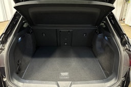 musta Volkswagen ID.4 2025 kuva 14.