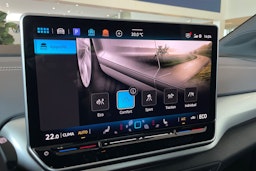 sininen Volkswagen ID.4 2025 kuva 15.