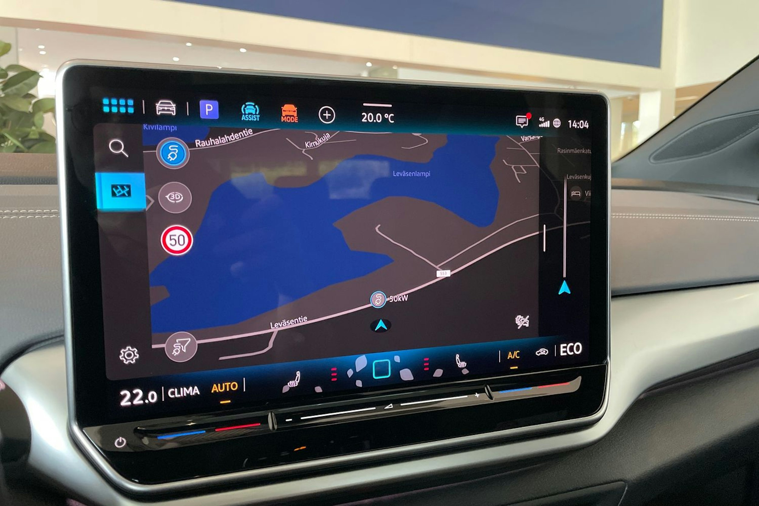 sininen Volkswagen ID.4 2025 kuva 18.