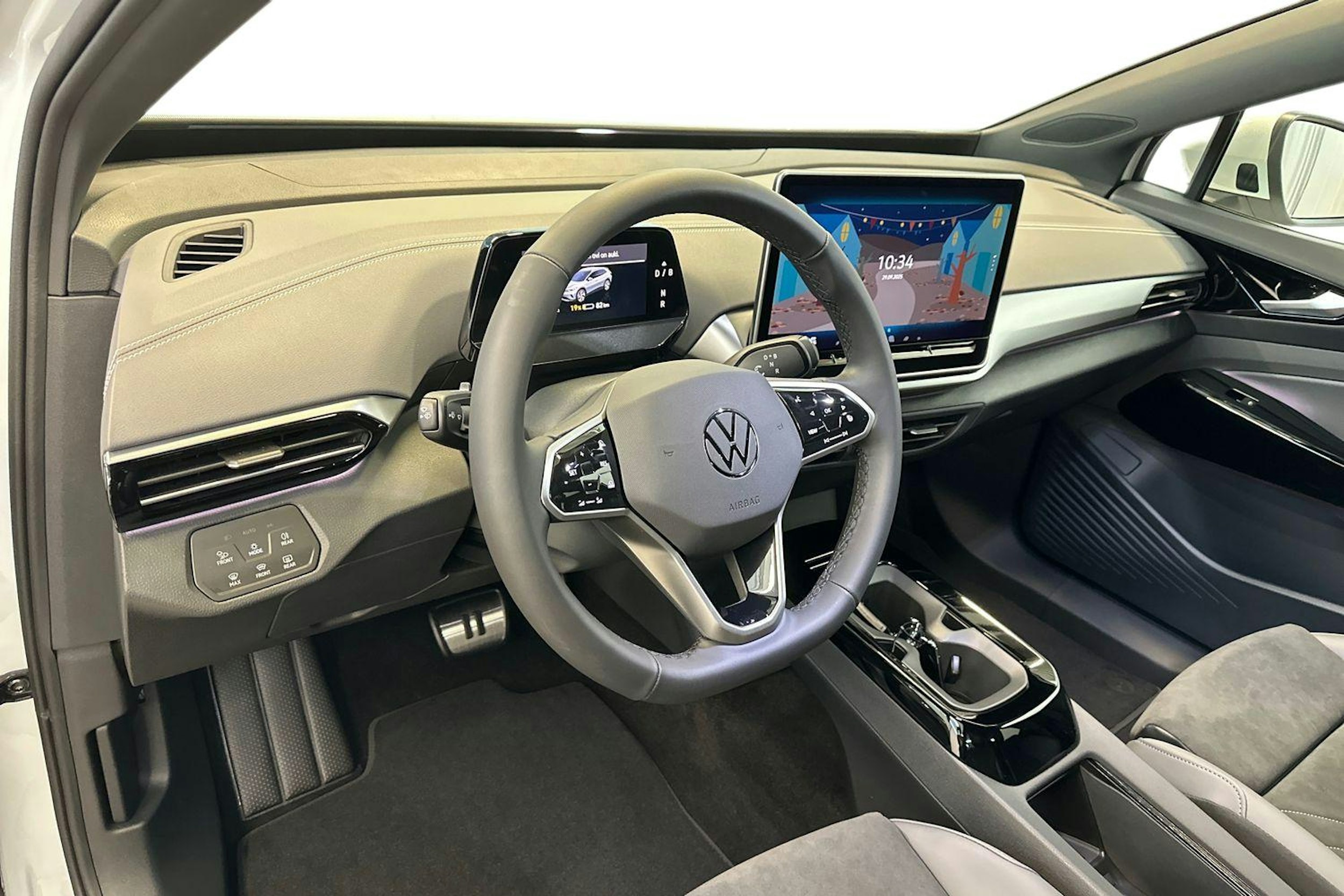 valkoinen Volkswagen ID.4 2025 kuva 6.