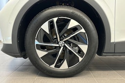 valkoinen Volkswagen ID.4 2025 kuva 9.