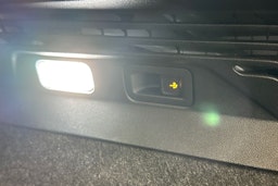 valkoinen Volkswagen ID.4 2025 kuva 13.