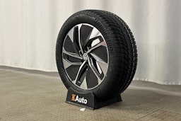 punainen Volkswagen ID.4 2025 kuva 10.