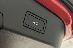 punainen Volkswagen ID.4 2025 kuva 12.
