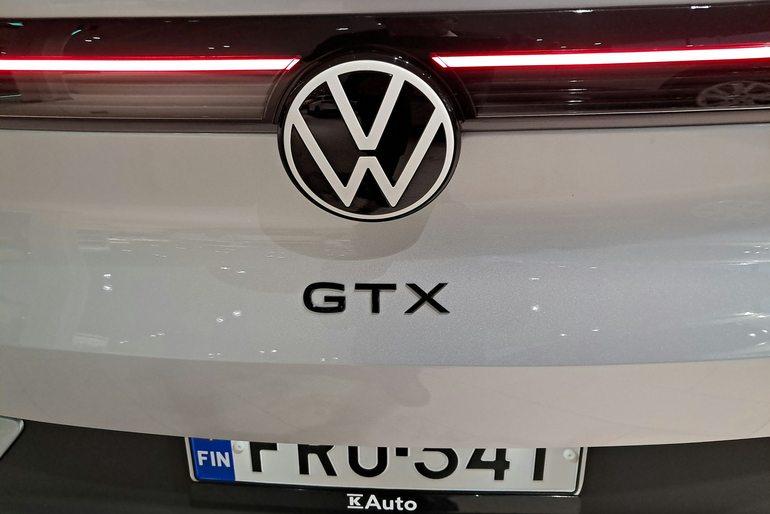 harmaa Volkswagen ID.4 2025 kuva 11.