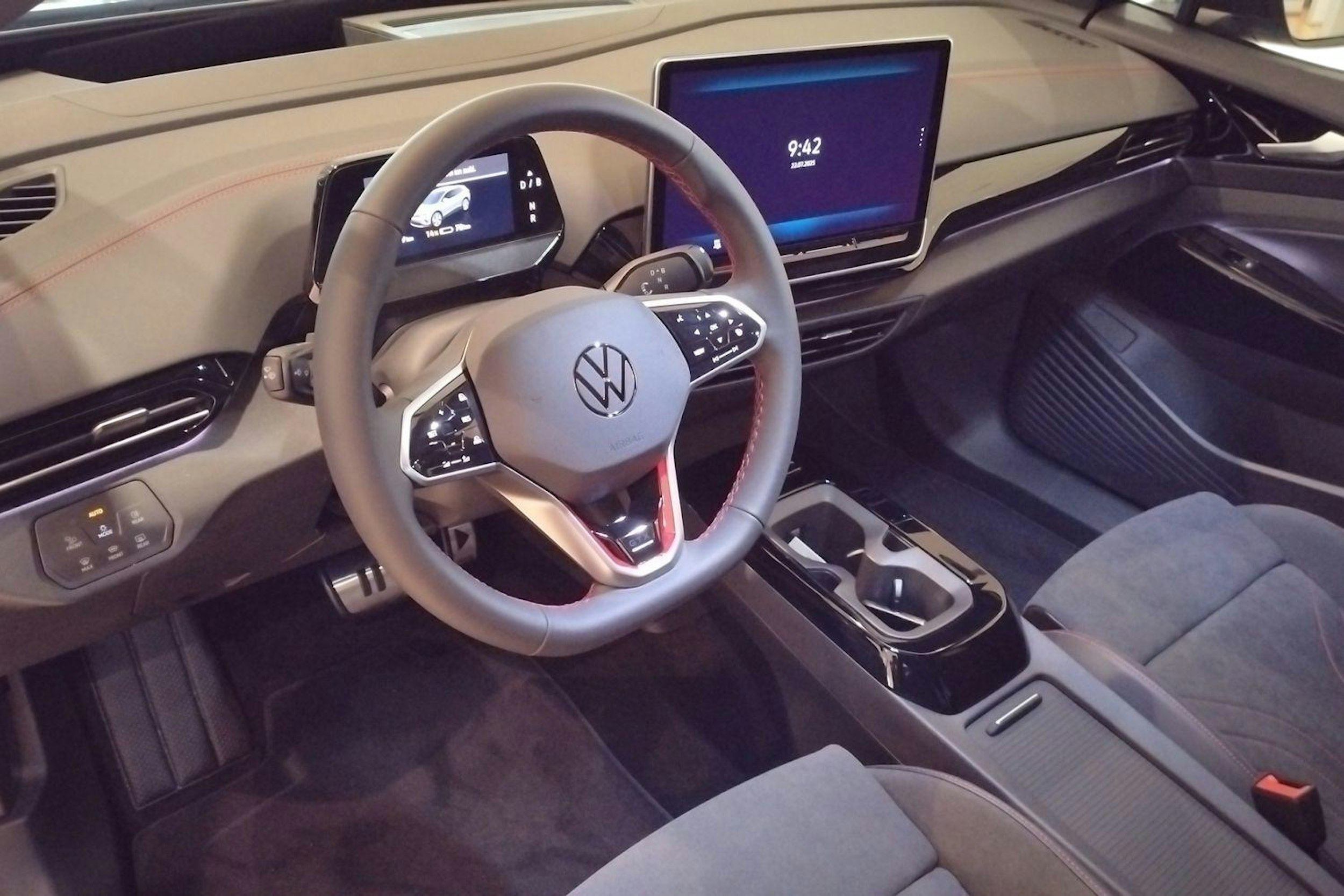 musta Volkswagen ID.4 2025 kuva 6.