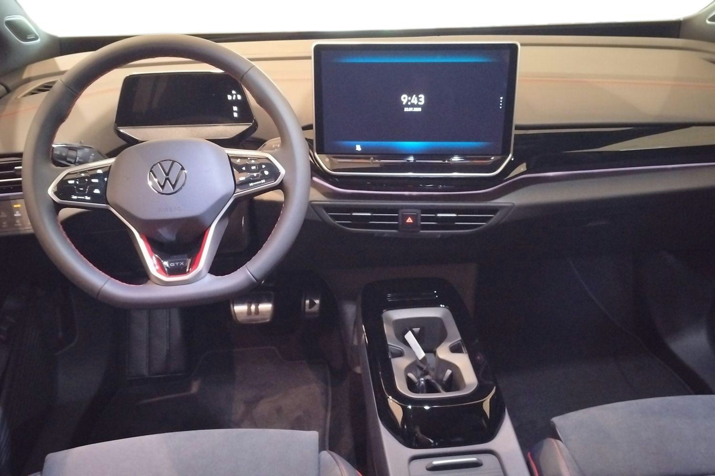 musta Volkswagen ID.4 2025 kuva 7.