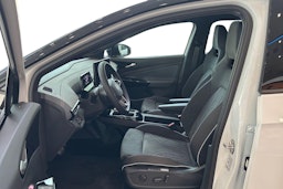 valkoinen Volkswagen ID.4 2025 kuva 6.