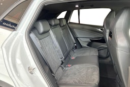 valkoinen Volkswagen ID.4 2025 kuva 8.
