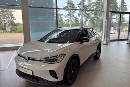 valkoinen Volkswagen ID.4 2025 kuva 15.