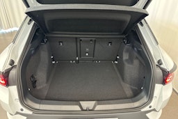 valkoinen Volkswagen ID.4 2025 kuva 11.