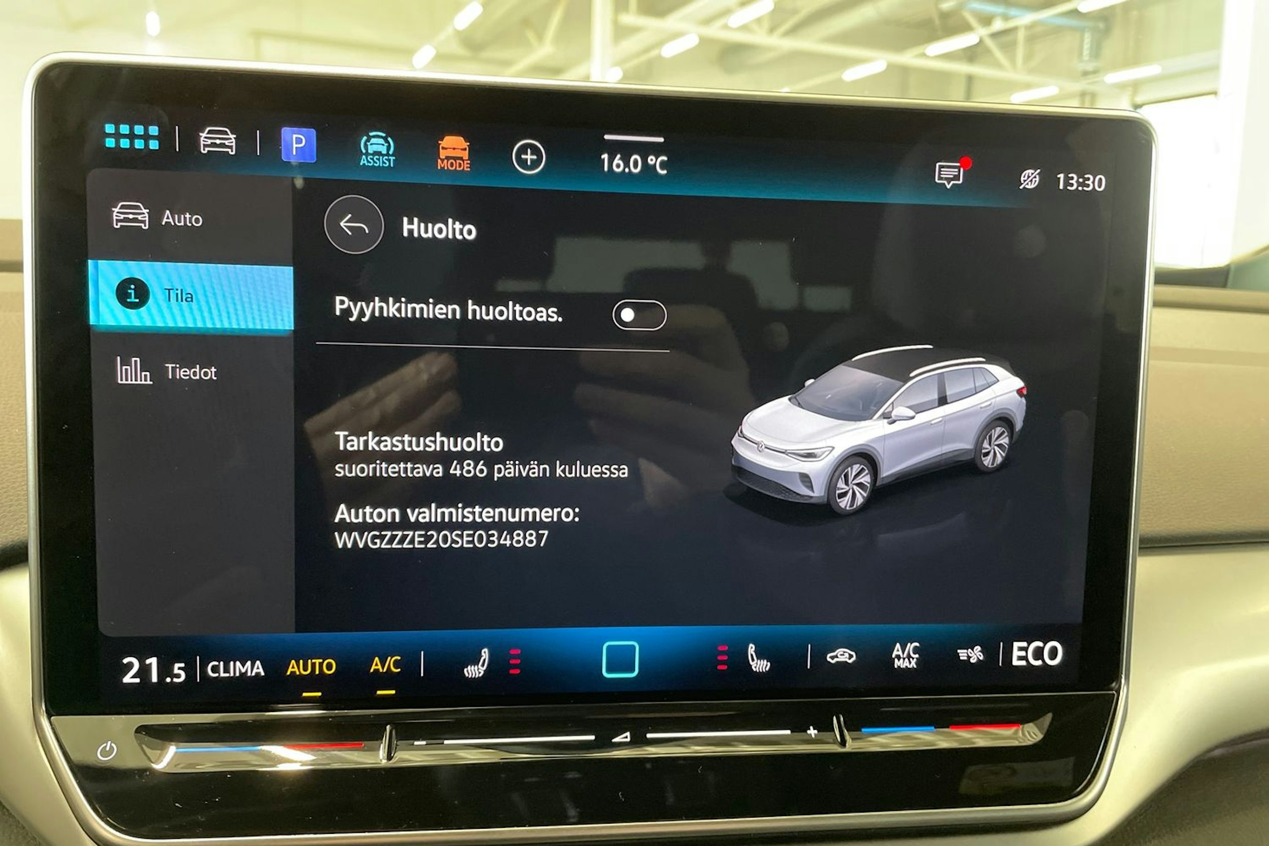 valkoinen Volkswagen ID.4 2025 kuva 33.