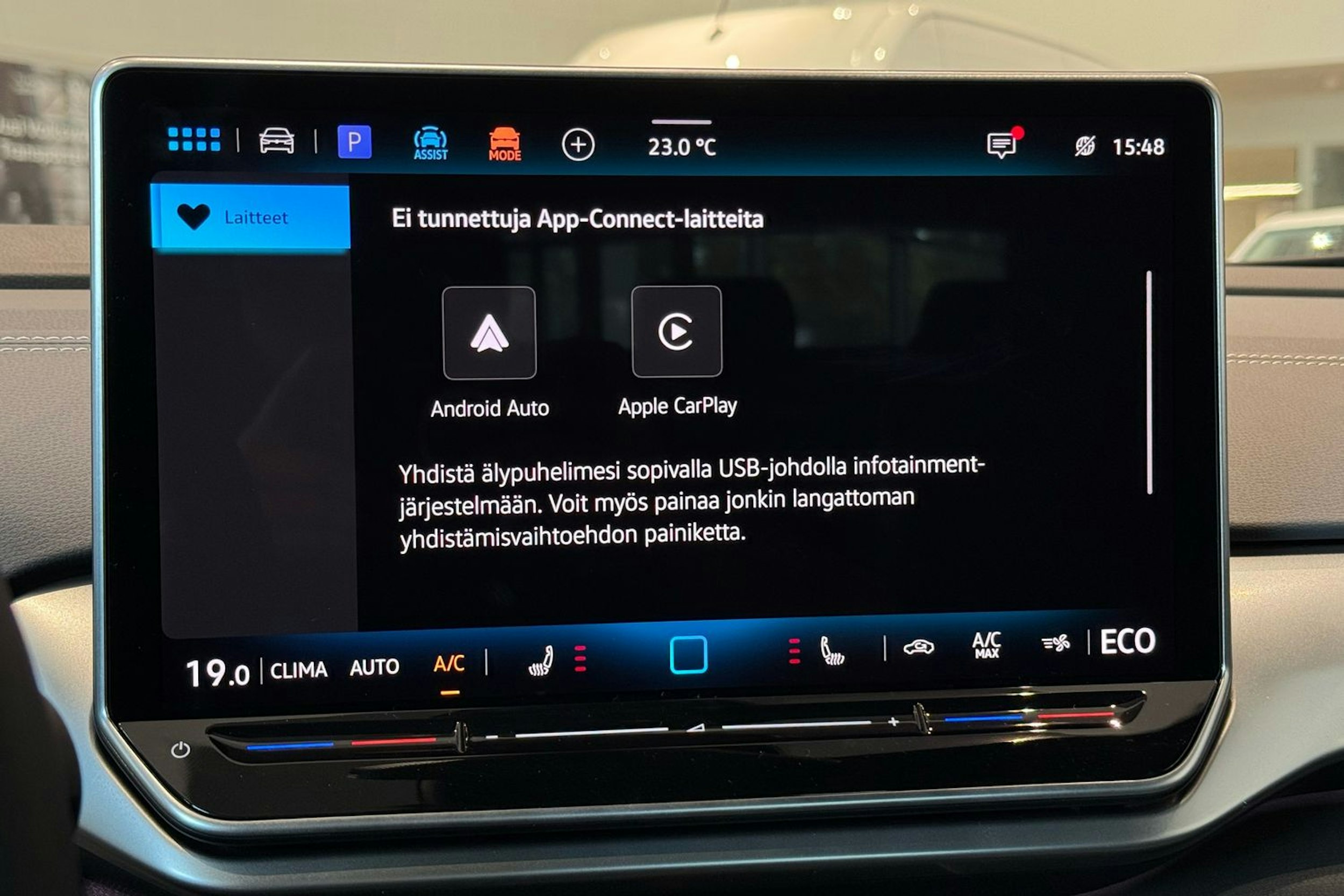 met. musta Volkswagen ID.4 2025 kuva 18.