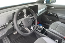 sininen Volkswagen ID.4 2025 kuva 6.