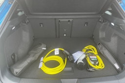sininen Volkswagen ID.4 2025 kuva 19.