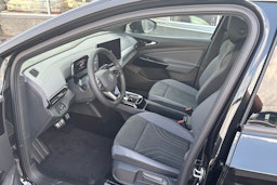 musta Volkswagen ID.4 2025 kuva 6.