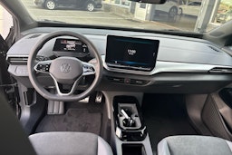 musta Volkswagen ID.4 2025 kuva 7.