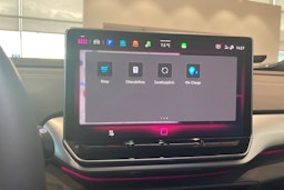 sininen Volkswagen ID.4 2025 kuva 17.