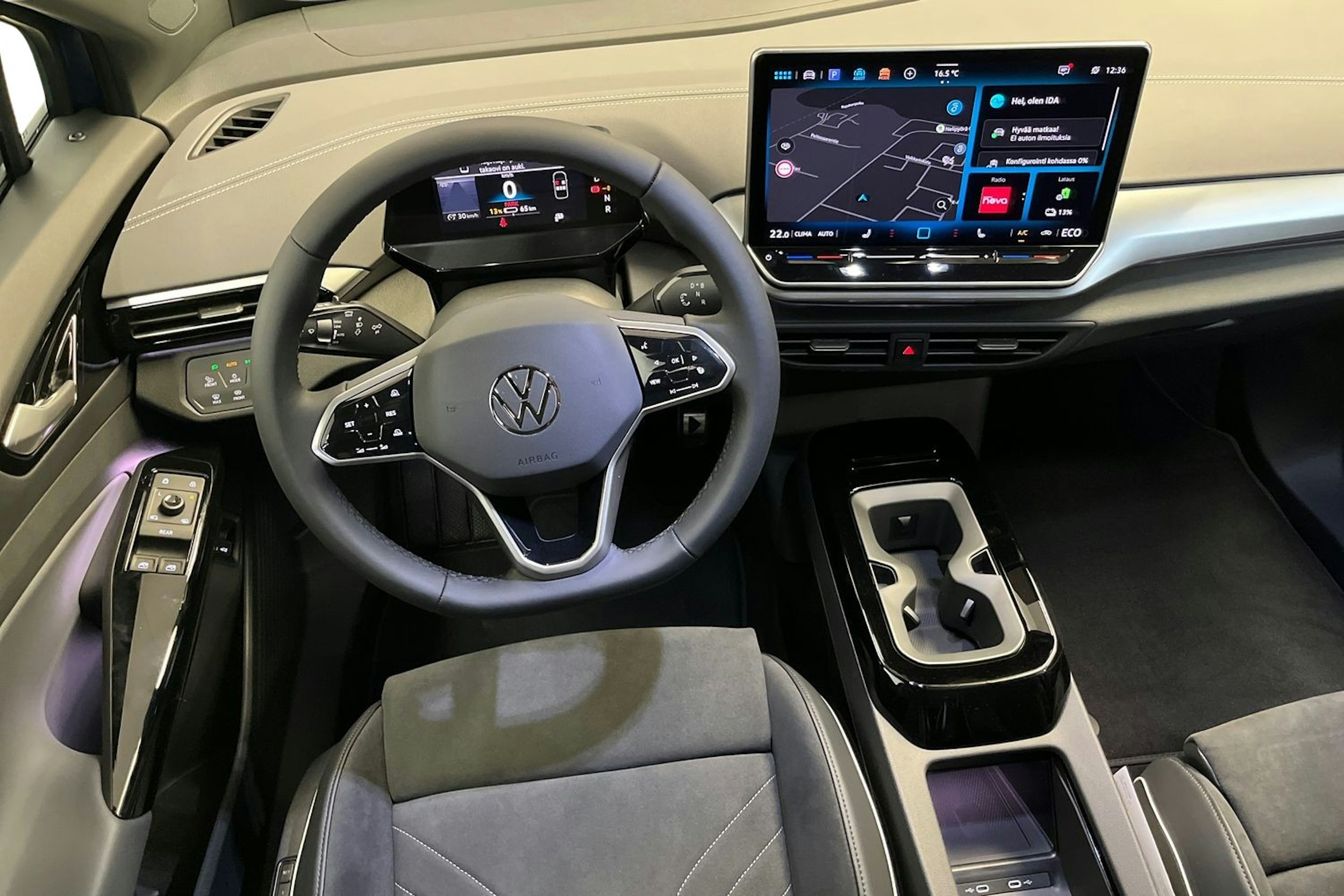 sininen Volkswagen ID.4 2025 kuva 7.