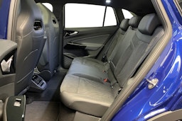 sininen Volkswagen ID.4 2025 kuva 8.