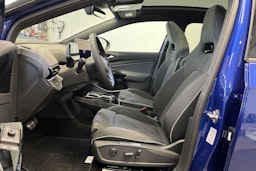 sininen Volkswagen ID.4 2025 kuva 21.