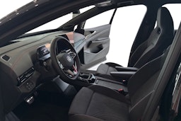 musta Volkswagen ID.4 2025 kuva 6.