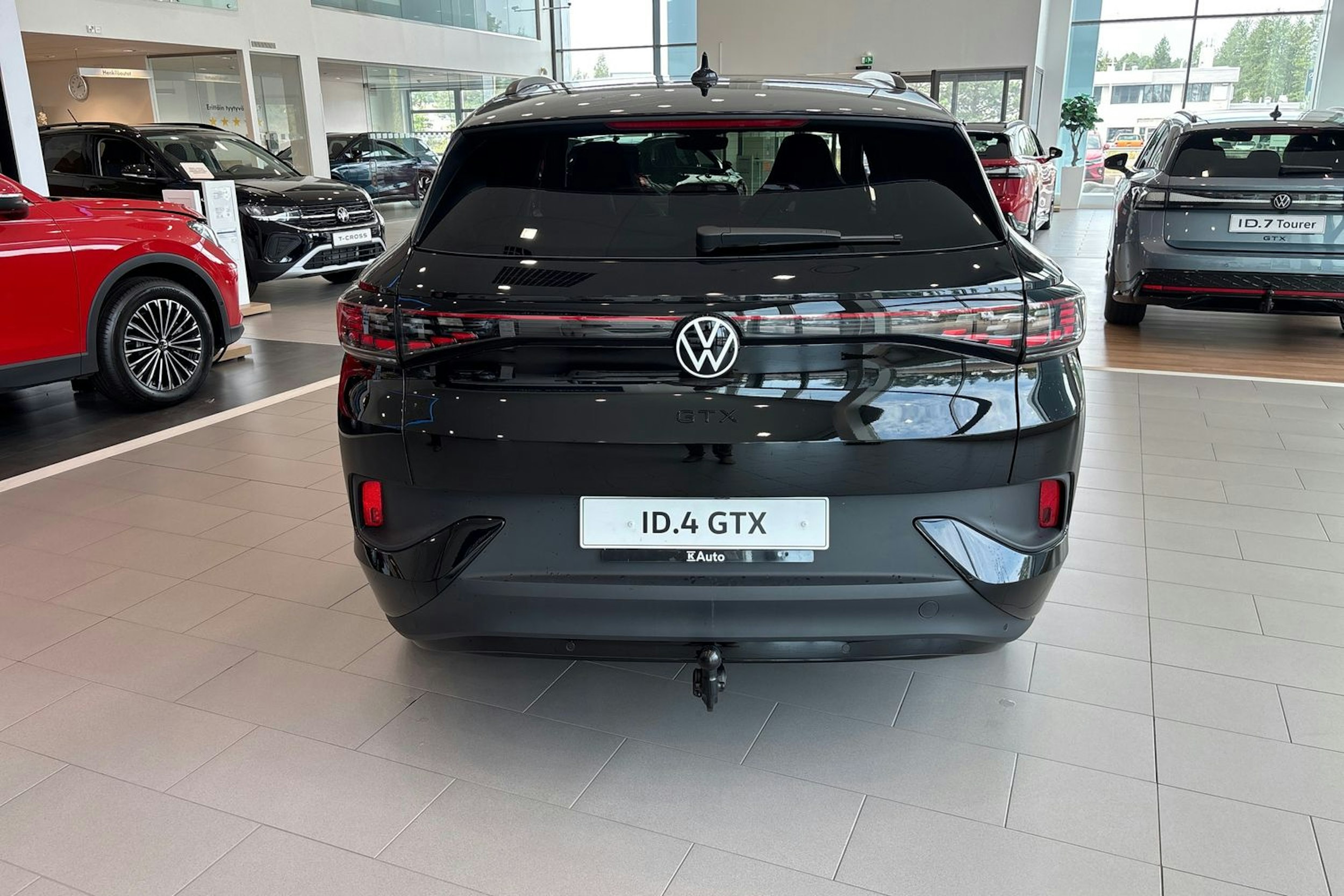 musta Volkswagen ID.4 2025 kuva 17.