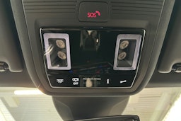 punainen Volkswagen ID.4 2025 kuva 30.