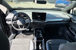 musta Volkswagen ID.4 2025 kuva 7.