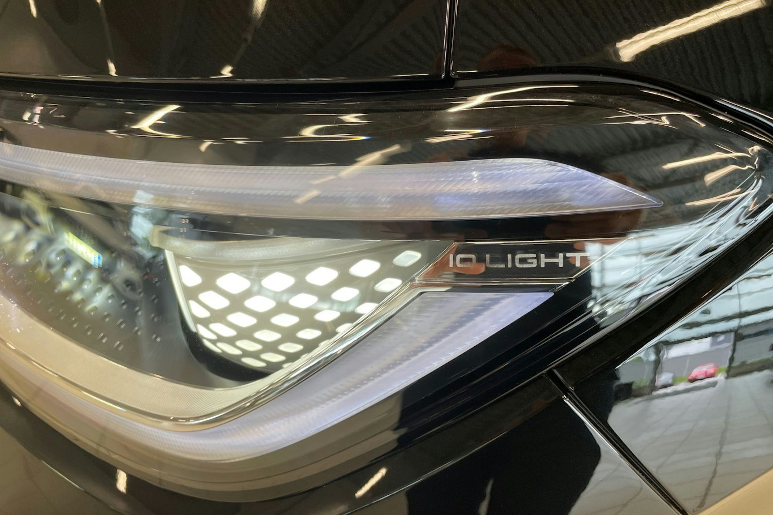 met. musta Volkswagen ID.4 2025 kuva 14.