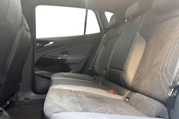 sininen Volkswagen ID.4 2025 kuva 10.