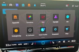 sininen Volkswagen ID.4 2025 kuva 24.