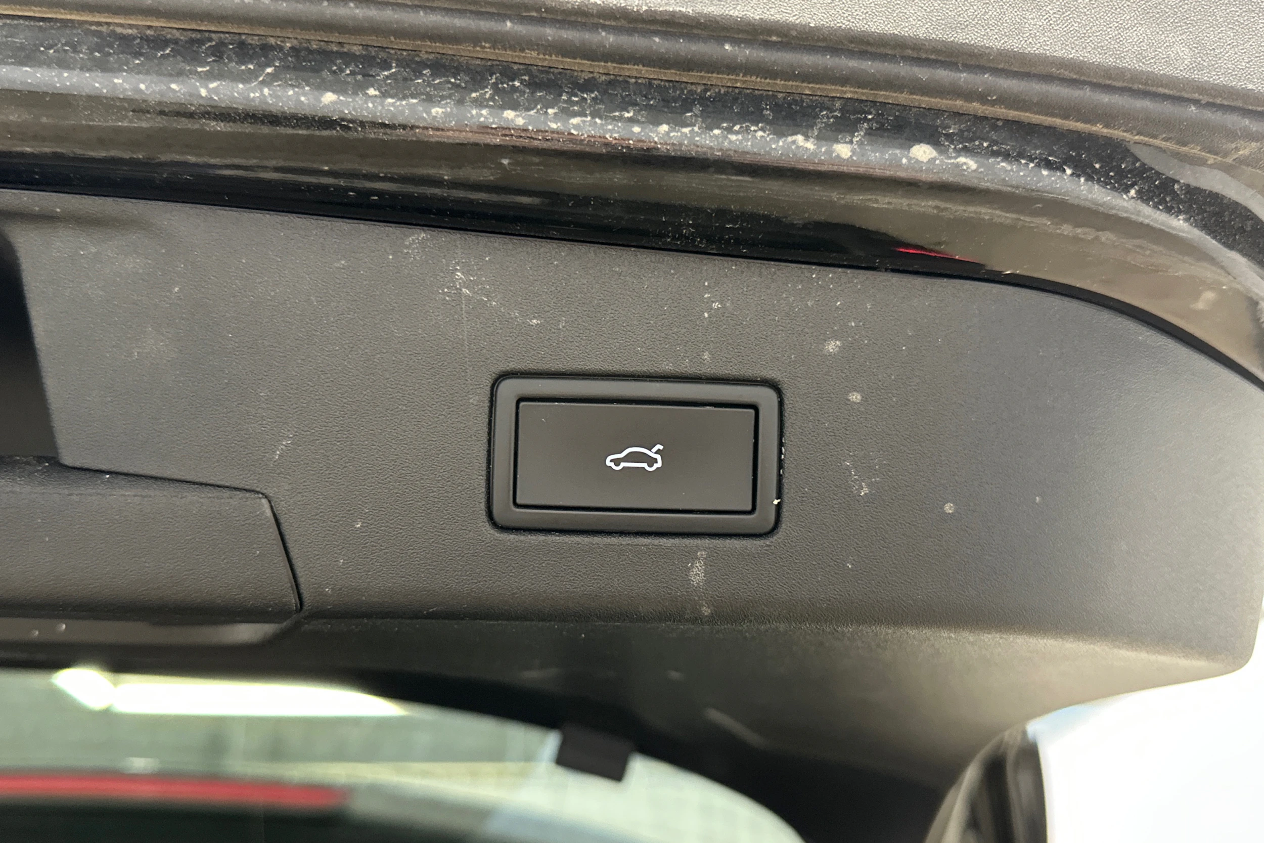 musta Volkswagen ID.4 2025 kuva 8.