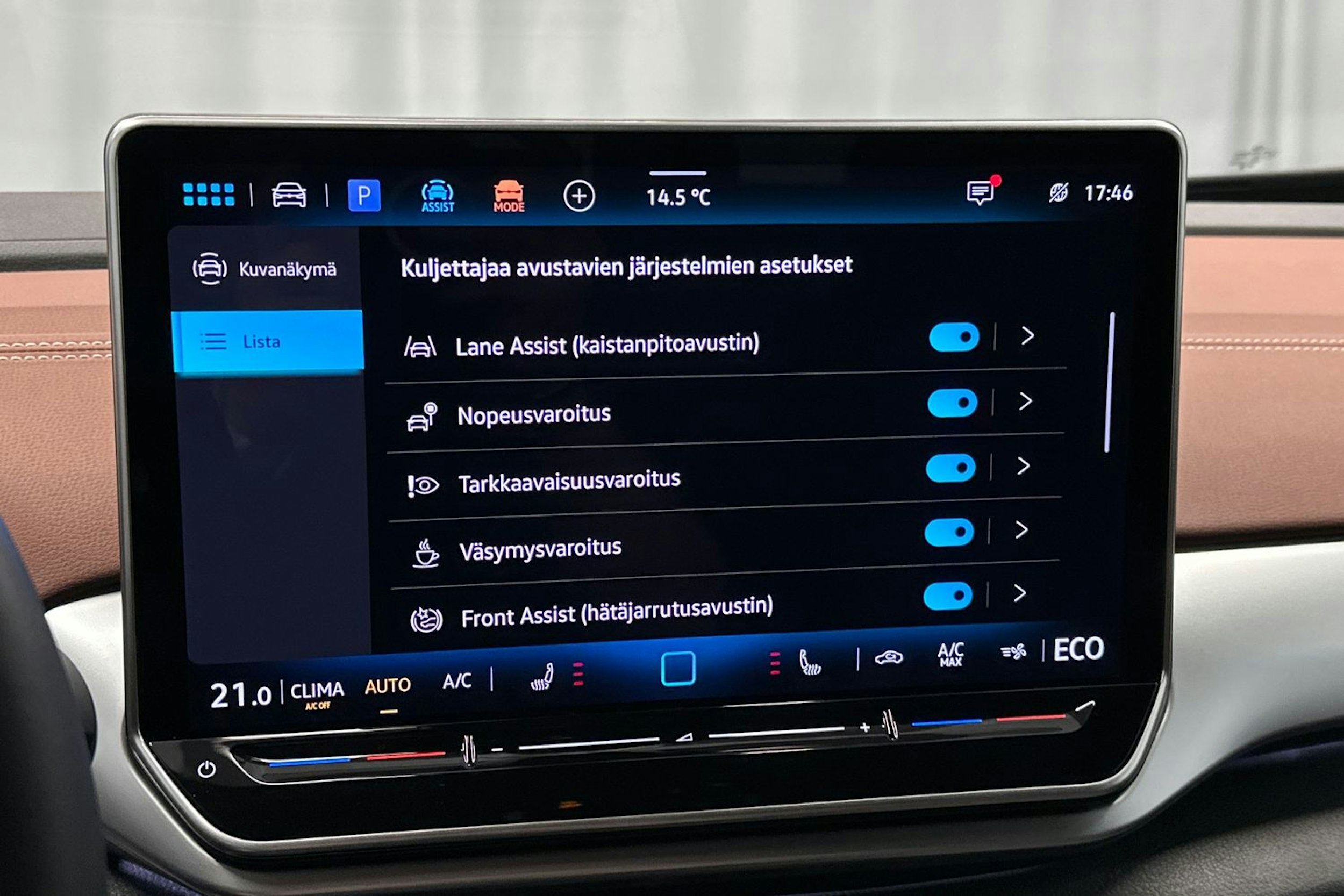 sininen Volkswagen ID.4 2025 kuva 25.