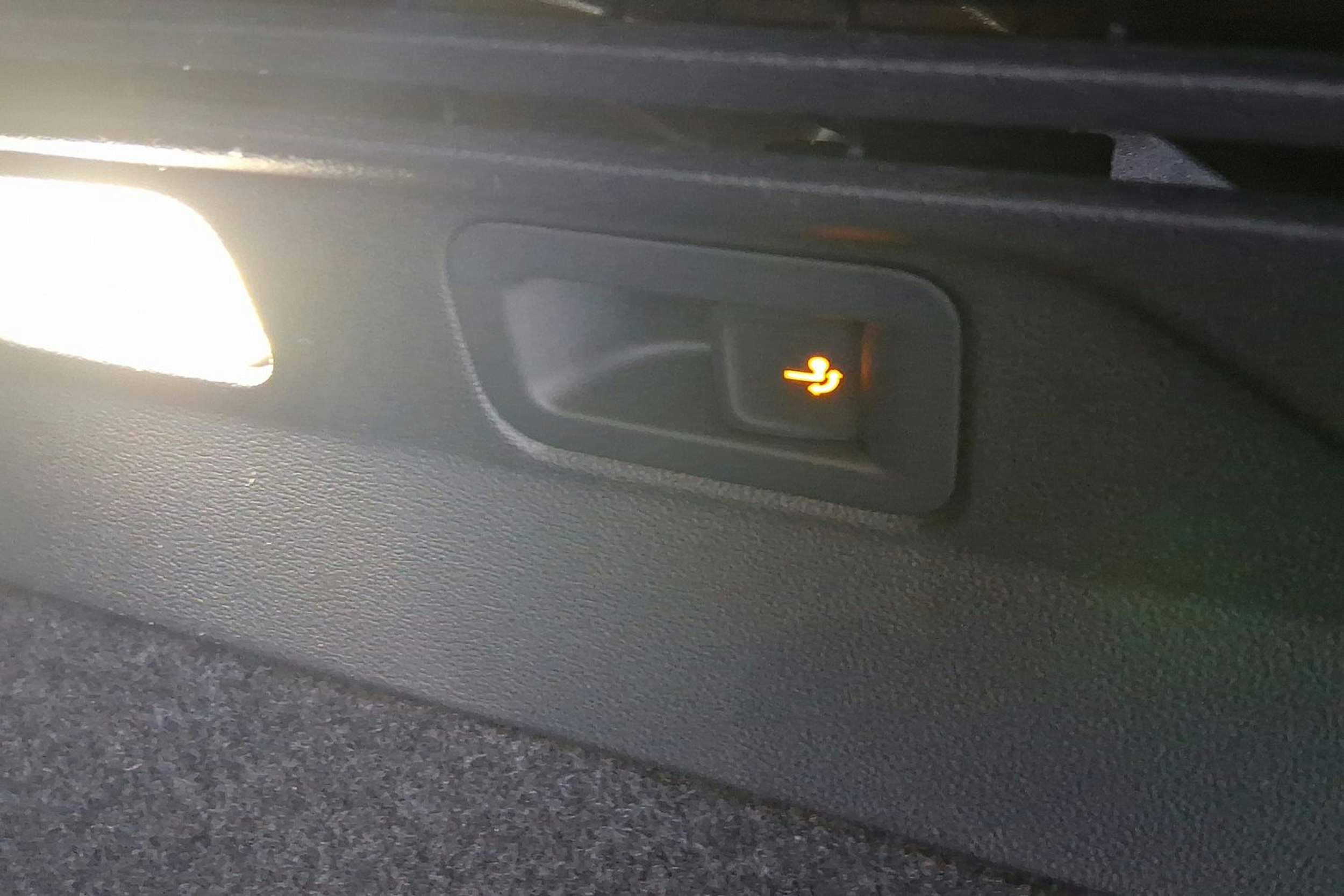 musta Volkswagen ID.4 2025 kuva 13.