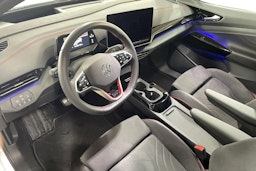 valkoinen Volkswagen ID.4 2025 kuva 6.