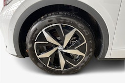 valkoinen Volkswagen ID.4 2025 kuva 9.