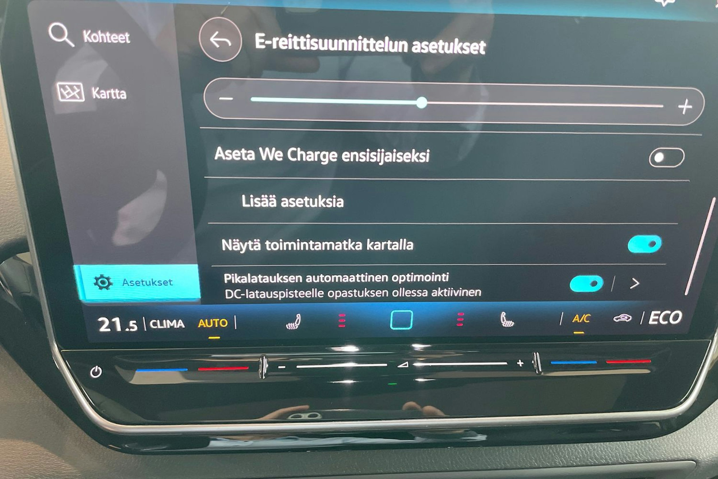 valkoinen Volkswagen ID.4 2025 kuva 14.