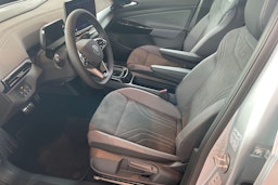 Harmaa Volkswagen ID.4 2025 kuva 6.