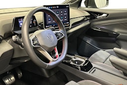 sininen Volkswagen ID.4 2025 kuva 7.